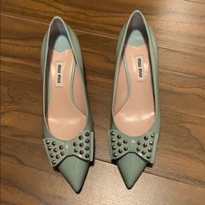 Miu Miu bow tie patent leather kitten heel sz 36.5